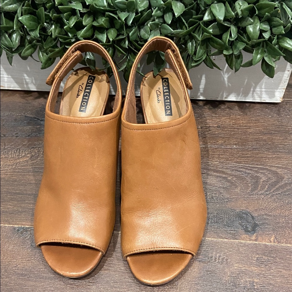 Clarks Women's Deva Jayleen Pump Size 7 NWT - Picture 4 of 10